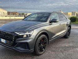 Usata 2021 Audi Q8 Sport SUV | 51.900 € (Cara)