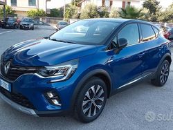 Blu Usata 2024 Renault Captur Techno SUV | 18.800 € (Buon prezzo)