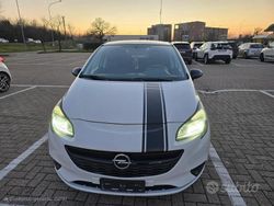 Bianco Usata 2015 Opel Corsa Tre volumi | 7400 € (Molto cara)
