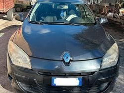 Usata 2009 Renault Mégane Tre volumi | 500 € (Super prezzo)