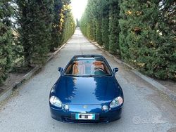 Blu/azzurro Usata 1997 Honda CR-X Coupé | 11.500 €
