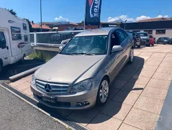 Grigio Usata 2009 Mercedes C220 Avantgarde Tre volumi | 7000 € (Ottimo prezzo)