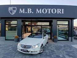 Bianco Usata 2011 Mercedes E350 Avantgarde Coupé | 17.900 € (Cara)