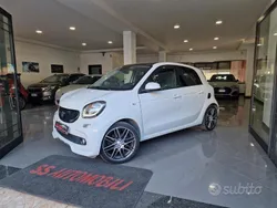 Bianco Usata 2018 Smart ForFour Brabus Tre volumi | 18.990 € (Buon prezzo)