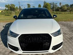 Usata 2015 Audi A1 Tre volumi | 13.499 € (Molto cara)