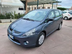 Grigio Usata 2009 Mitsubishi Grandis Intense Monovolume | 2990 €