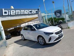 Bianco(met.) Usata 2022 Opel Corsa Elegance Tre volumi | 14.900 € (Buon prezzo)
