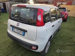 Bianco Usata 2017 Fiat Panda Tre volumi | 3200 €