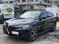 Nero Usata 2017 Alfa Romeo Stelvio Super SUV | 18.500 € (Buon prezzo)