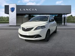 Bianco Usata 2022 Lancia Ypsilon Gold Due volumi | 10.700 € (Buon prezzo)