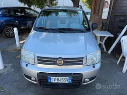 Usata 2005 Fiat Panda 4x4 Climbing Due volumi | 4990 € (Buon prezzo)