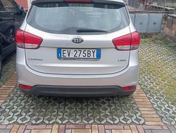 Grigio Usata 2014 Kia Carens Monovolume | 2900 € (Buon prezzo)