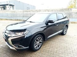 Nero Usata 2017 Mitsubishi Outlander Instyle SUV | 14.900 € (Buon prezzo)