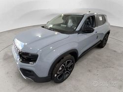Grigio Nuova 2025 Jeep Avenger Summit SUV | 26.490 € (Buon prezzo)