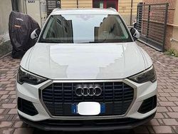 Usata 2019 Audi Q3 Ambiente SUV | 25.000 € (Molto cara)