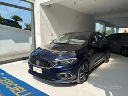 Nero metallizzato Usata 2017 Fiat Tipo Lounge Tre volumi | 11.900 € (Buon prezzo)
