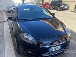 Nero Usata 2010 Fiat 1600 Tre volumi | 3300 €
