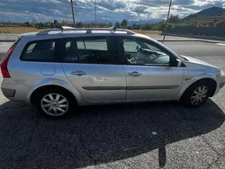 Usata 2006 Renault Mégane II Due volumi | 2000 € (Buon prezzo)