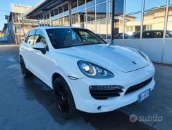 Bianco Usata 2014 Porsche Cayenne SUV | 27.990 € (Buon prezzo)