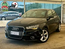 Nero(met.) Usata 2012 Audi A1 Sportback Attraction Due volumi | 6900 € (Ottimo prezzo)