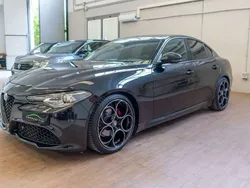 Nero Usata 2022 Alfa Romeo Giulia Sprint Sprint Coupé | 32.990 € (Buon prezzo)