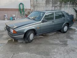 Grigio Usata 1987 Alfa Romeo 75 Tre volumi | 4700 €