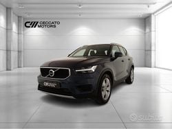Blu Usata 2021 Volvo XC40 Momentum SUV | 24.200 € (Cara)