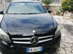 Usata 2012 Mercedes A180 Executive Tre volumi | 7800 € (Buon prezzo)