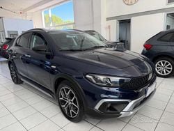 Blu Usata 2021 Fiat Tipo Cross Tre volumi | 13.900 € (Buon prezzo)