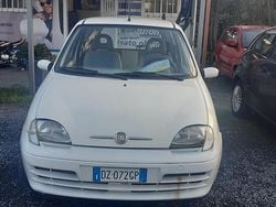 Bianco Usata 2009 Fiat Seicento Due volumi | 2500 € (Cara)