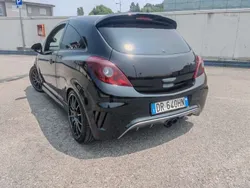 Nero Usata 2008 Opel Corsa OPC Tre volumi | 8500 € (Molto cara)