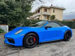 Porsche 911 Carrera 4 GTS