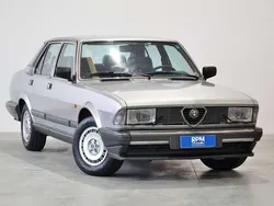 Argento Usata 1986 Alfa Romeo Alfa 6 Tre volumi | 14.990 €