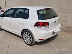 Usata 2009 VW Golf VI Tre volumi | 5100 € (Buon prezzo)