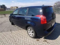 Usata 2011 Peugeot 5008 Business-Line Monovolume | 4500 € (Ottimo prezzo)