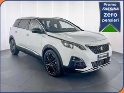 Bianco/nero Usata 2020 Peugeot 5008 GT-line Monovolume | 19.000 € (Ottimo prezzo)