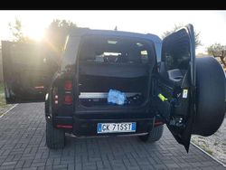 Nero Usata 2022 Land Rover Defender SUV | 67.000 € (Molto cara)