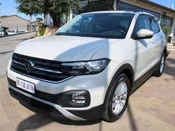Grigio Usata 2022 VW T-Cross Style SUV | 17.500 € (Cara)