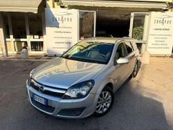 Argento Usata 2006 Opel Astra Cosmo Station wagon | 1200 € (Buon prezzo)
