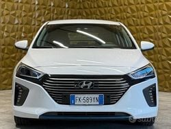 Bianco Usata 2017 Hyundai Ioniq Style Due volumi | 10.500 € (Cara)