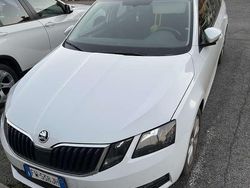 Usata 2019 Skoda Octavia Ambition Station wagon | 15.000 € (Molto cara)