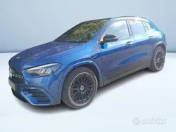 Blu Nuova 2025 Mercedes GLA180 AMG line SUV | 47.800 € (Buon prezzo)