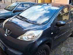Nero Usata 2008 Peugeot 107 Due volumi | 2450 € (Buon prezzo)