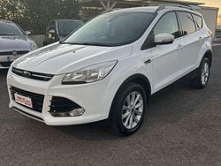 Bianco Usata 2015 Ford Kuga Titanium SUV | 8800 € (Buon prezzo)