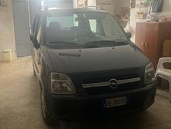 Usata 2006 Opel Agila Due volumi | 3400 € (Molto cara)