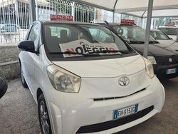 Bianco Usata 2011 Toyota iQ Due volumi | 6500 € (Ottimo prezzo)