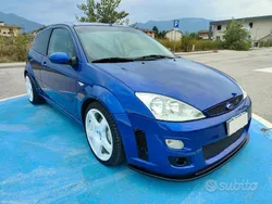 Blu/azzurro Usata 2003 Ford Focus RS Tre volumi | 40.000 €