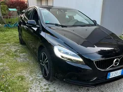 Usata 2019 Volvo V40 Plus Station wagon | 11.900 € (Buon prezzo)