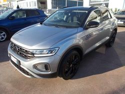 Pyrit silver met tetto nero Usata 2024 VW T-Roc Sportline SUV | 24.900 € (Buon prezzo)