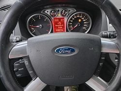 Grigio Usata 2011 Ford Kuga SUV | 8000 € (Buon prezzo)